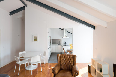 2 bedroom Property in Lisbon, Property for sale in JL-73655