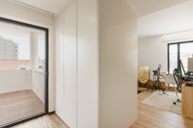 3 bedroom Property in Oeiras, Property for sale in JL-78210