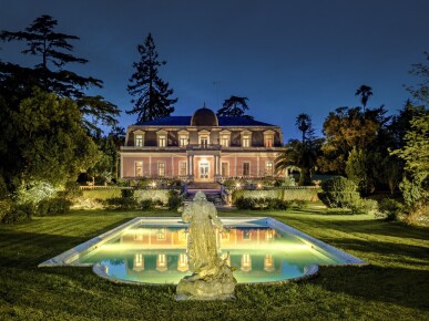 8 bedroom Property in Elvas, Property for sale in JL-79187