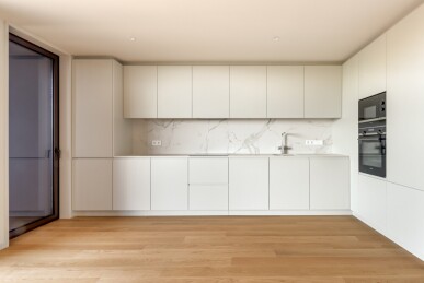 4 bedroom Property in Vila Nova de Gaia, Property for sale in JL-81565