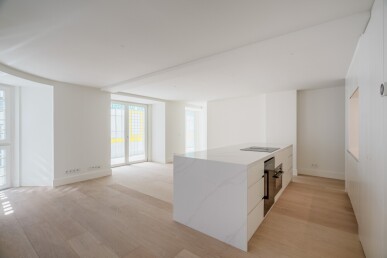 2 bedroom Property in Lisbon, Property for sale in JL-83275