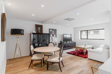 2 bedroom Property in Lisbon, Property for sale in JL-83601