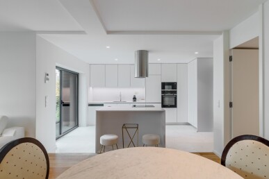 2 bedroom Property in Lisbon, Property for sale in JL-83601