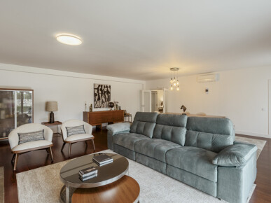 5 bedroom Property in Cascais, Property for sale in JL-84533