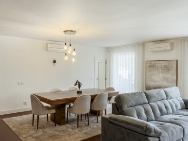 5 bedroom Property in Cascais, Property for sale in JL-84533