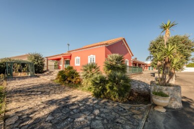 2 bedroom Property in Torres Vedras, Property for sale in JL-85248