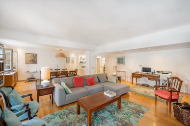 10 bedroom Property in Lisbon, Property for sale in JL-85420