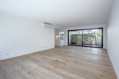 4 bedroom Property in Cascais, Property for sale in JL-86597