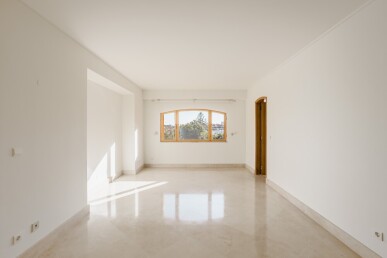 3 bedroom Property in Cascais, Property for sale in JL-86662