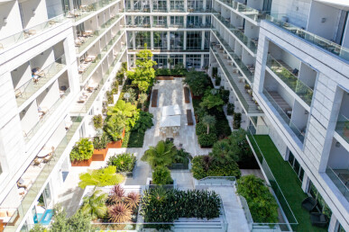 1 bedroom Property in Lisbon, Property for sale in JL-86700