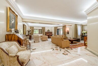 6 bedroom Property in Póvoa de Lanhoso, Property for sale in JL-88868