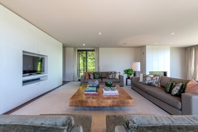 5 bedroom Property in Guimarães, Property for sale in JL-89773