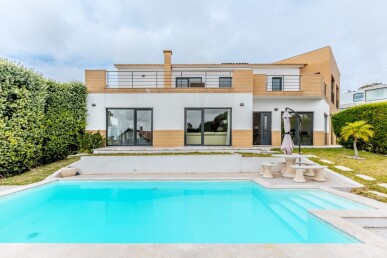 6 bedroom Property in Caldas da Rainha, Property for sale in JL-90068