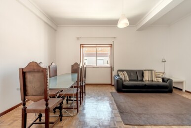 4 bedroom Property in Aveiro, Property for sale in JL-90392