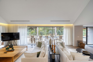 House 4 Bedrooms + 1 Bedroom, Sublime Comporta, Muda, Property for sale in DL36105