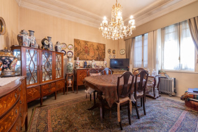 Terraced house T4 TRIPLEX Sell in Ramalde,Porto, Property for sale in RS-R21343