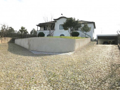 Farm T6 Sell in Amarante (São Gonçalo), Madalena, Cepelos e Gatão,Amarante, Property for sale in RS-R21527