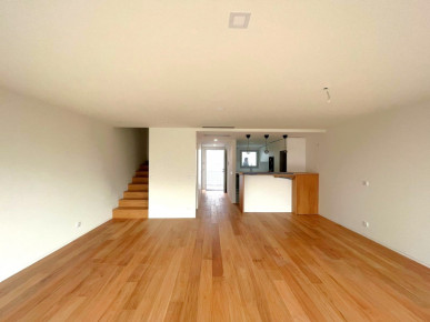 House T3+1 Sell in Aldoar, Foz do Douro e Nevogilde,Porto, Property for sale in RS-R21593