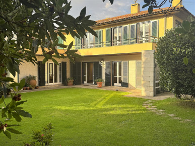 House T3+2 Sell in Lordelo do Ouro e Massarelos,Porto, Property for sale in RS-R21602