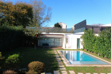 House T4+1 Sell in Aldoar, Foz do Douro e Nevogilde,Porto, Property for sale in RS-R21621