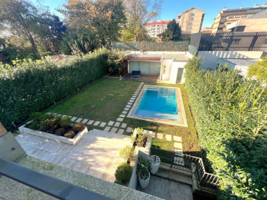 House T4+1 Sell in Aldoar, Foz do Douro e Nevogilde,Porto, Property for sale in RS-R21621