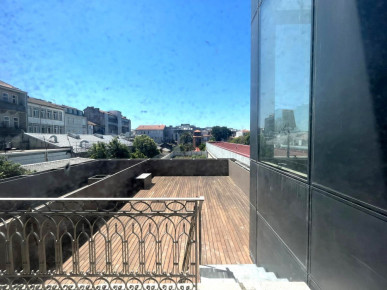 Flat T0 DUPLEX Sell in Cedofeita, Santo Ildefonso, Sé, Miragaia, São Nicolau e Vitória,Porto, Property for sale in Cedofeita, Santo Ildefonso, Sé, Miragaia, São Nicolau e Vitória, Porto, RS-R21313F