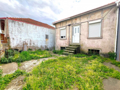 House T3 Sell in Aldoar, Foz do Douro e Nevogilde,Porto, Property for sale in Aldoar, Foz do Douro e Nevogilde, Porto, RS-R21661B
