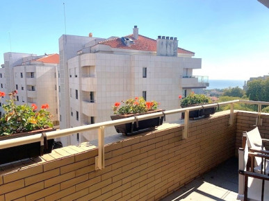 Flat T3 Sell in Aldoar, Foz do Douro e Nevogilde,Porto, Property for sale in Aldoar, Foz do Douro e Nevogilde, Porto, RS-R21074