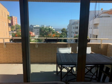 Flat T3 Sell in Aldoar, Foz do Douro e Nevogilde,Porto, Property for sale in Aldoar, Foz do Douro e Nevogilde, Porto, RS-R21074