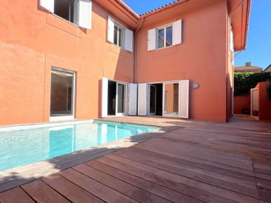 House T4 Sell in Aldoar, Foz do Douro e Nevogilde,Porto, Property for sale in Aldoar, Foz do Douro e Nevogilde, Porto, RS-R21237