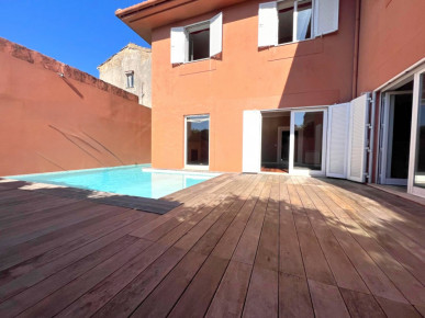 House T4 Sell in Aldoar, Foz do Douro e Nevogilde,Porto, Property for sale in Aldoar, Foz do Douro e Nevogilde, Porto, RS-R21237