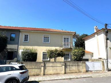 House T4 Sell in Aldoar, Foz do Douro e Nevogilde,Porto, Property for sale in Aldoar, Foz do Douro e Nevogilde, Porto, RS-R21762