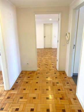 Flat T4 Sell in Aldoar, Foz do Douro e Nevogilde,Porto, Property for sale in RS-R21741