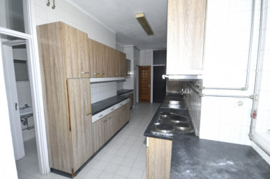 Flat T5 Sell in Cedofeita, Santo Ildefonso, Sé, Miragaia, São Nicolau e Vitória,Porto, Property for sale in Cedofeita, Santo Ildefonso, Sé, Miragaia, São Nicolau e Vitória, Porto, RS-R21786