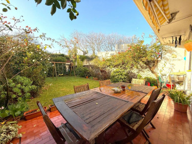 House T4+1 Sell in Aldoar, Foz do Douro e Nevogilde,Porto, Property for sale in Aldoar, Foz do Douro e Nevogilde, Porto, RS-R21811