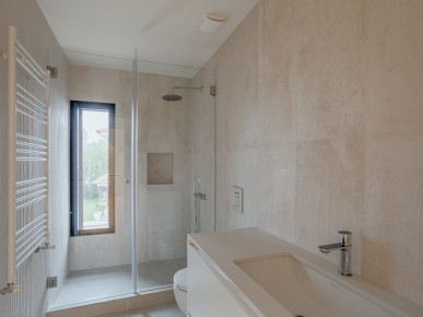 4 bedroom villa, fully renovated, in Cascais, Property for sale in DL36490