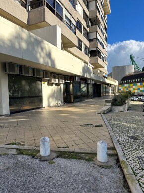 Commercial Property in Lisbon, Property for sale in JL-77592