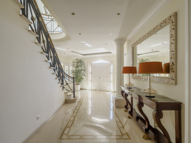 7 bedroom Property in Cascais, Property for sale in JL-82361