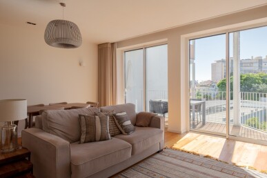 2 bedroom Property in Lisbon, Property for sale in JL-88706