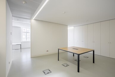 Office Space for Sale in Lisbon, Property for sale in JL-88917