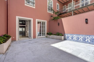 3 bedroom Property in Lisbon, Property for sale in JL-89544