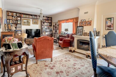 3 bedroom Property in Cascais, Property for sale in JL-89860