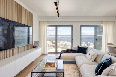 3 bedroom Property in Lisbon, Property for sale in JL-90515