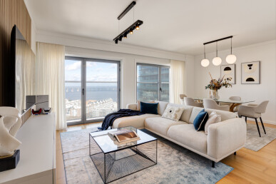 3 bedroom Property in Lisbon, Property for sale in JL-90515