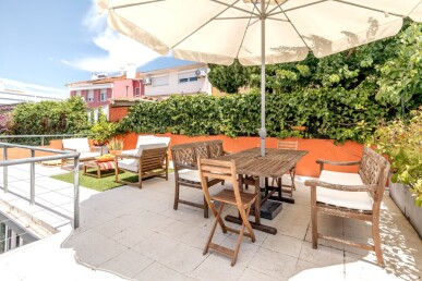 3 bedroom Property in Lisbon, Property for sale in JL-90726