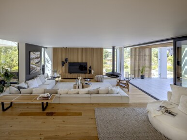 4 bedroom Property in Sesimbra, Property for sale in JL-90736