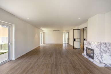 5 bedroom Property in Cascais, Property for sale in JL-90936