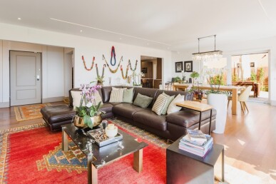 4 bedroom Property in Cascais, Property for sale in JL-90971