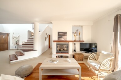 5 bedroom Property in Setúbal, Property for sale in JL-90977