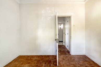 5 bedroom Property in Oeiras, Property for sale in JL-91318